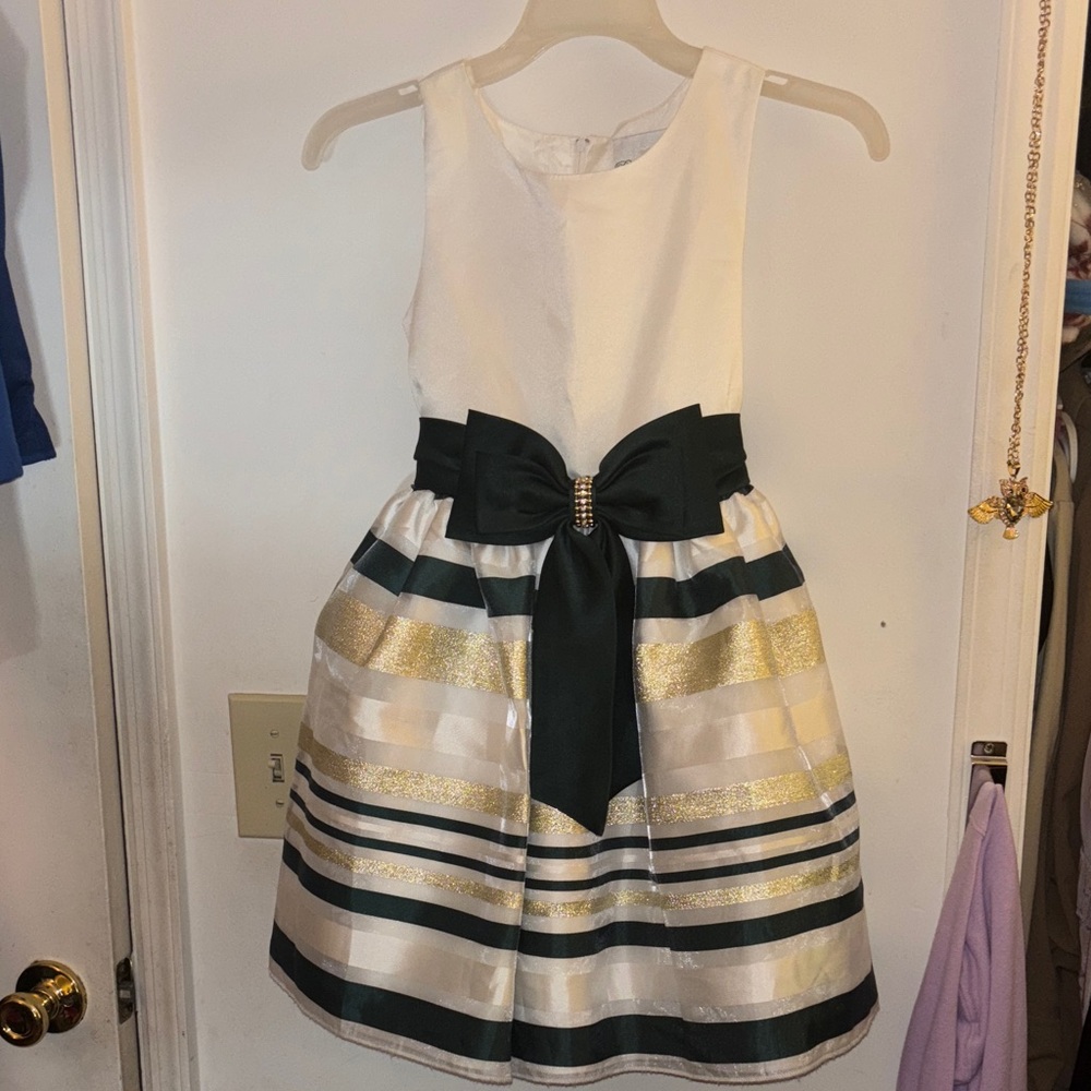 Elegant White, Green and Gold Kids Dress with Green Bow